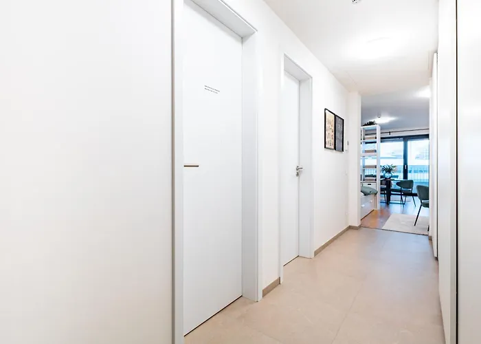 Breezy & Fresh Emerald - Garage & Balcony Appartement Bratislava