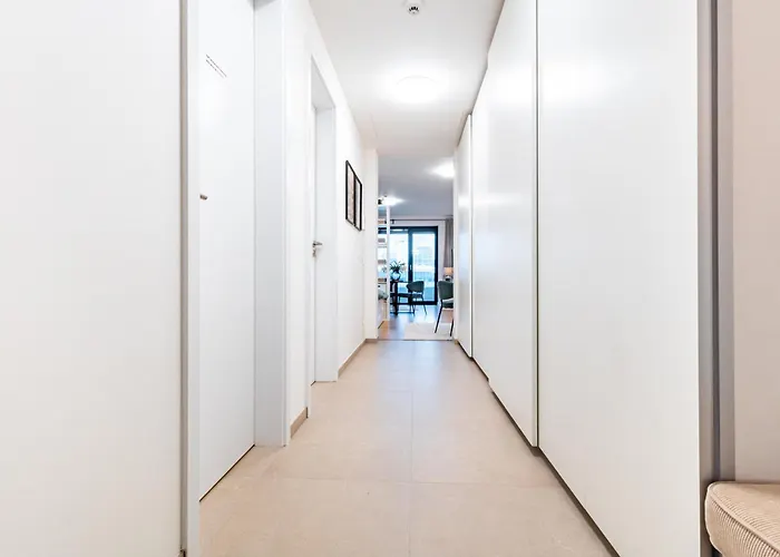 Breezy & Fresh Emerald - Garage & Balcony Appartement *